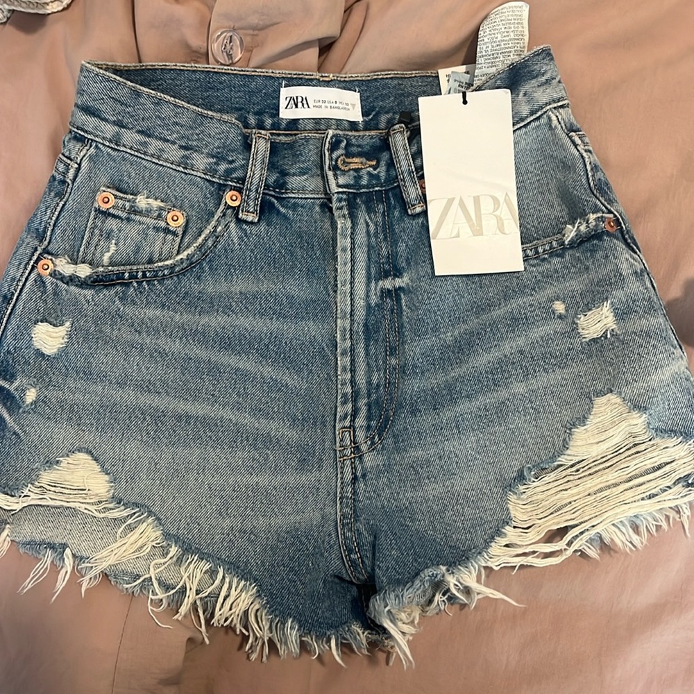 NWT Zara High Rise Curved Shorts
